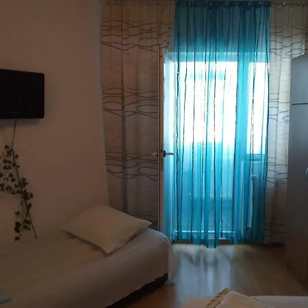 Apartament Apartament *